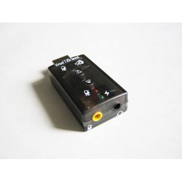 Роз'єми аудіо входу і виходу USB звукової карти 7.1-1