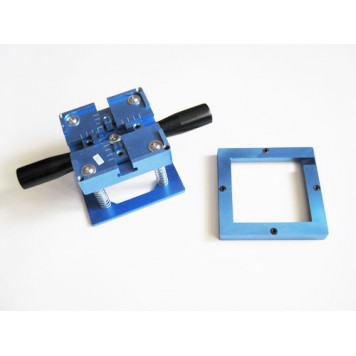 Станок для фиксации микросхем и обойма для трафаретов-1