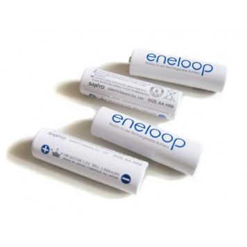 4 х Акумулятор Sanyo Eneloop AA 3UTGB 2000 Японія