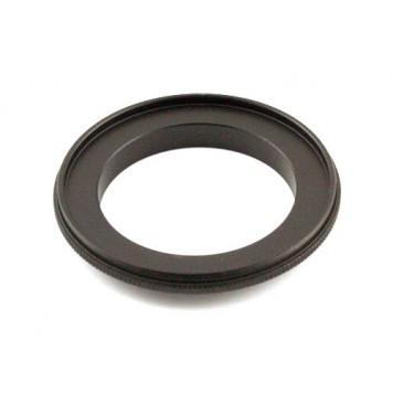 Вид на реверсивный макро адаптер Nikon AI 58мм со стороны объектива-1