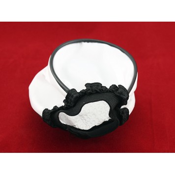 Універсальний тканинний розсіювач утримується на голівці за рахунок еластичного охоплюючого ремінця-2