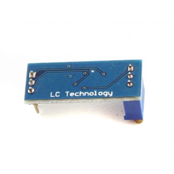 Обратная сторона модуля генератора импульсов сигналов NE555-1