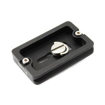 Вид на быстросъемную площадку для штативной головки PU-60 снизу-1