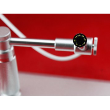 Для подсветки объекта имеются 8 светодиодов-2