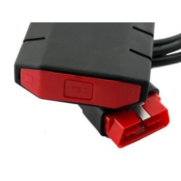 У торці корпусу сканера під червоною кришкою захований роз'єм під MicroUSB картку і роз'єм USB типу В для підключення до ПК-2