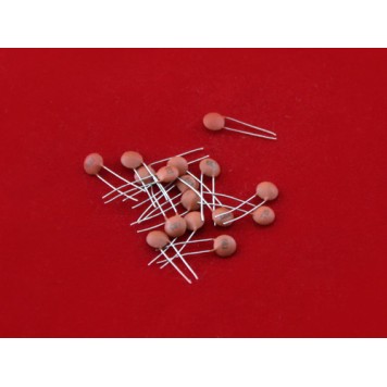 1000 керамічних конденсаторів 50В 1пФ-100нФ