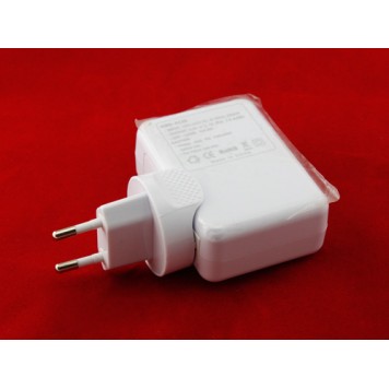 Мережевий зарядний, 4 USB, 5V 2.1A з підключеною вилкою-2