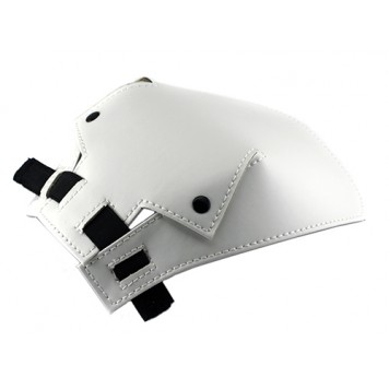 Форма відбивача фіксується металевими кнопками-2