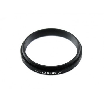 Вид на понижающее степ кольцо 40.5-37мм со стороны объектива-1