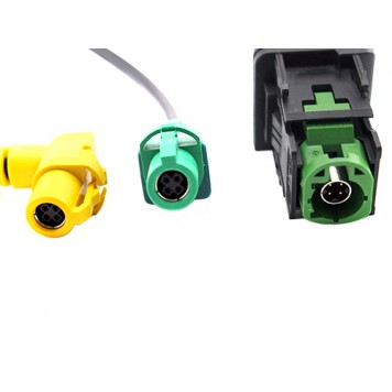 HSD конектори на кінцях кабелю і на USB адаптер-1