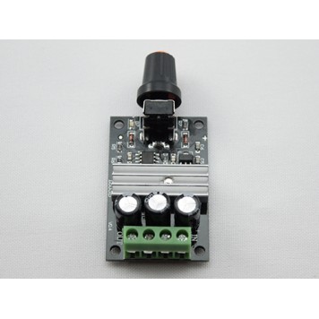 Контакти для підключення вхідного і вихідного живлення-1