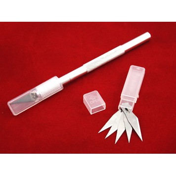 Канцелярський скальпель , ніж з 5 змінними лезами