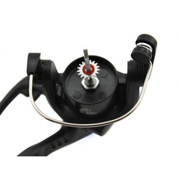 Механизм катушки со снятой шпулей-2