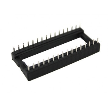 Сторона перехідника для установки на посадочний майданчик під мікросхему з типом корпусу DIP32-1