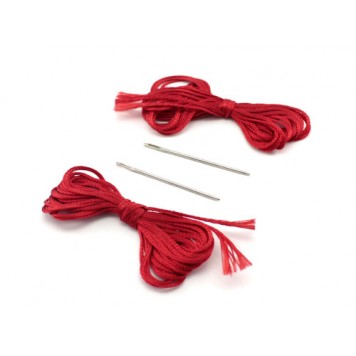 Нитки і голки з комплекту поставки-3