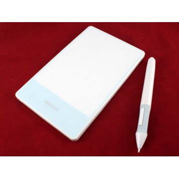 Графический планшет с пером HUION 420 4x2.23, белый