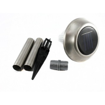 Садовий ліхтар на сонячній батареї розібраний на складові-1