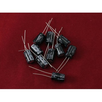 10x Конденсатор электролитический алюминиевый 1000мкФ 10В 105С