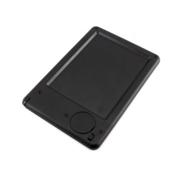 Нижняя сторона планшета с переключателем и отсеком для батарейки-2