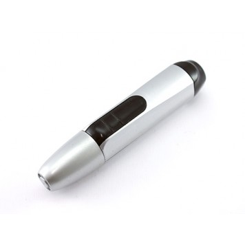 Триммер гигиенический для носа и ушей с надетой защитной крышечкой-1