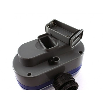 Отсек для батарей питания и гнездо для подключения датчика дождя-1