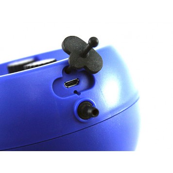 Выходное отверстие и гнездо Micro USB-1