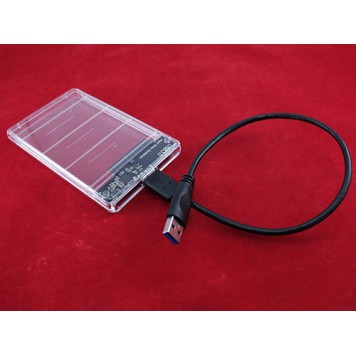 Карман жесткого диска с подключенным USB кабелем-2