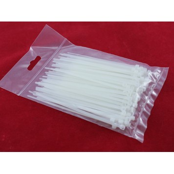 В упаковці розміщено 100 нейлонових стяжок-1