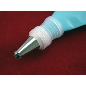 В носик воронки встановлюється бажана насадка-1