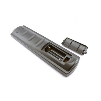 Відсік ддля батарейок живлення на задній стороні пульта-1