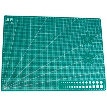 Обратная сторона коврика для резки 60 х 45 см-1