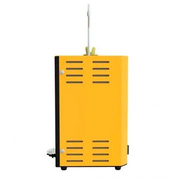 Вентиляционные отверстия на боковой стороне корпуса-3