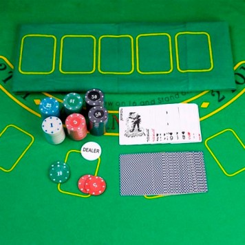 Повний набір для гри в покер-1