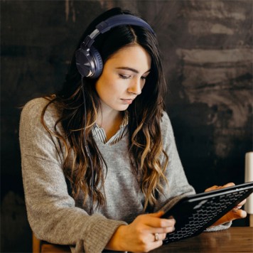 Стильные накладные проводные наушники-4